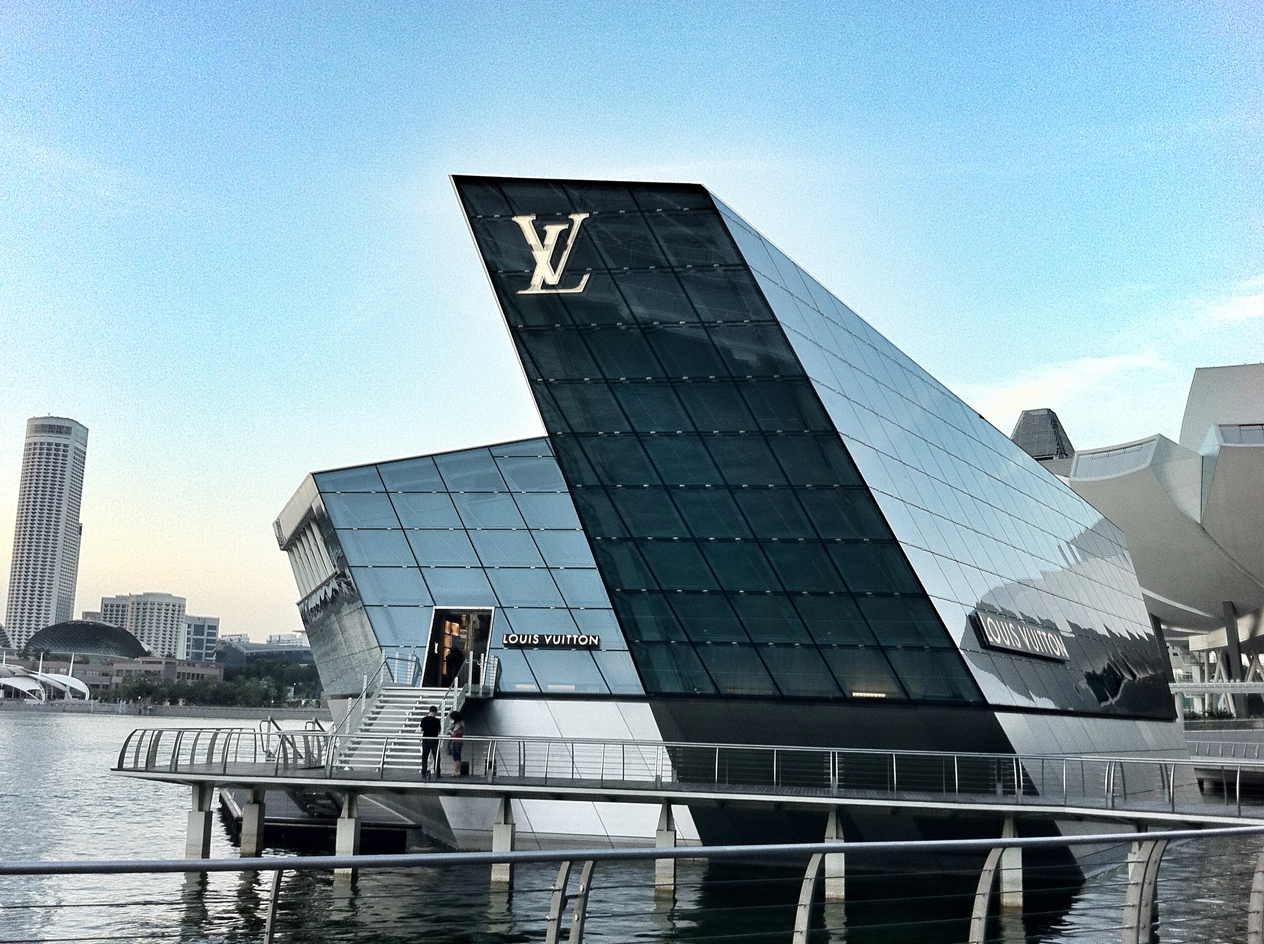 Louis Vuitton Architecture, Singapore (edited) | Expressing Tiffiz